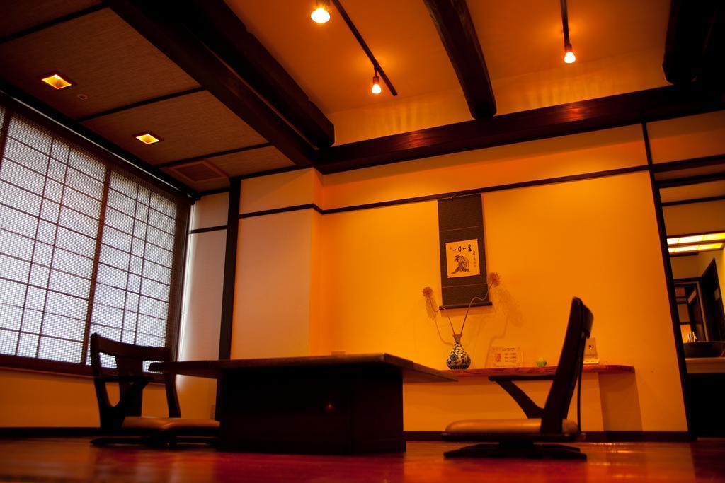 Hotel Sansuikan Beppu Buitenkant foto