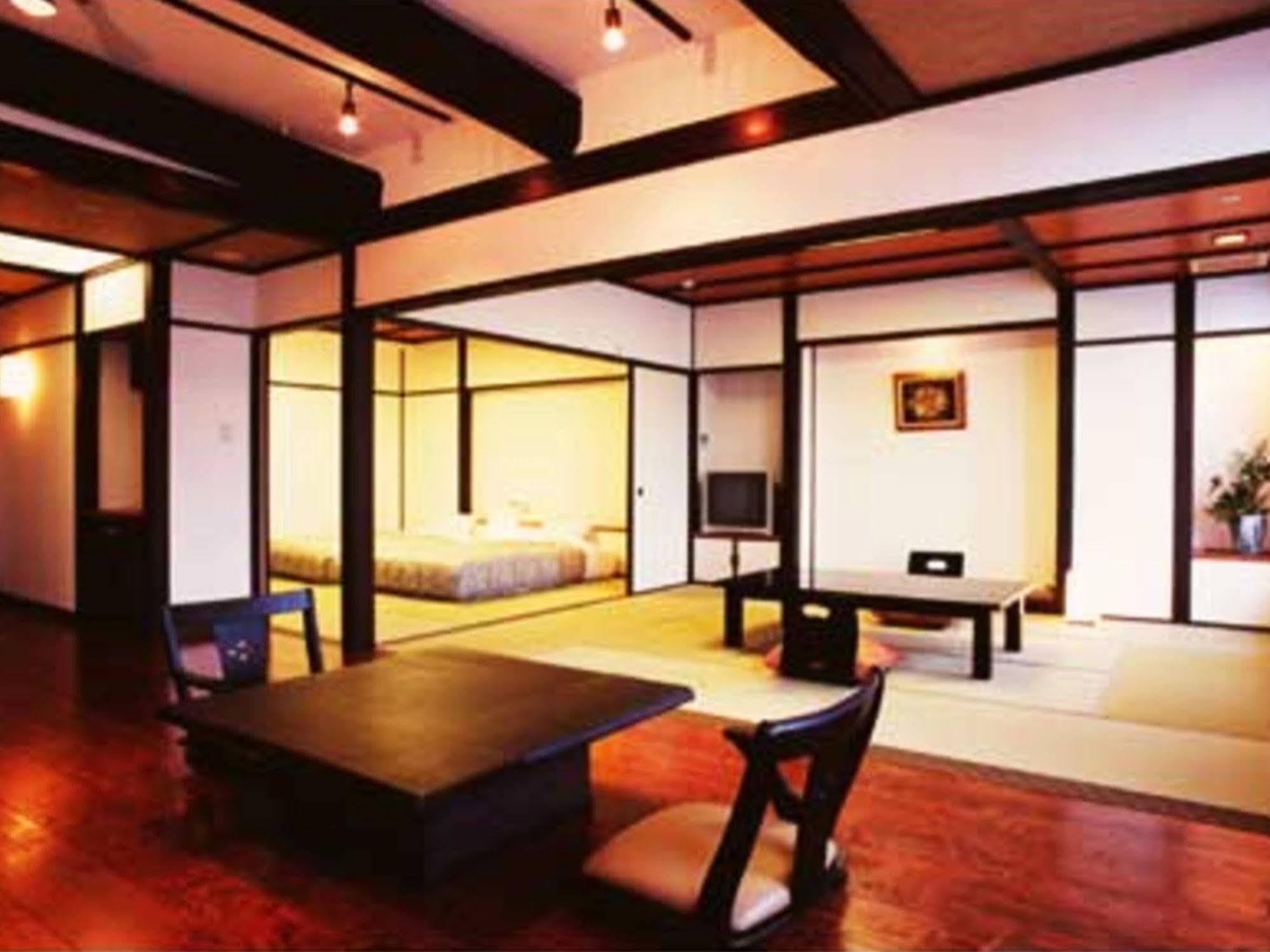 Hotel Sansuikan Beppu Buitenkant foto